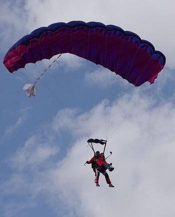 Atterrissage avec Cooltandem Parachutisme